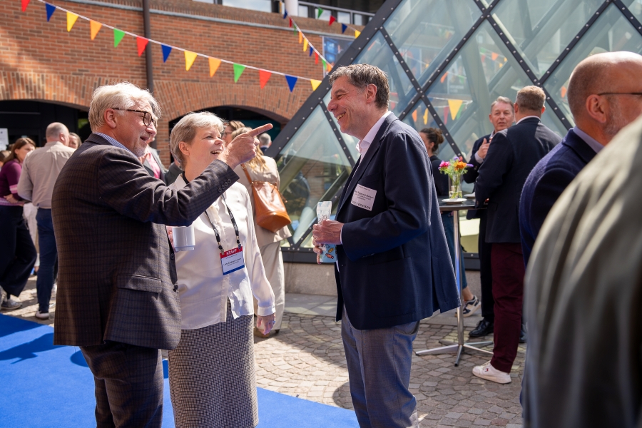 netværk til Handlens Årsdag